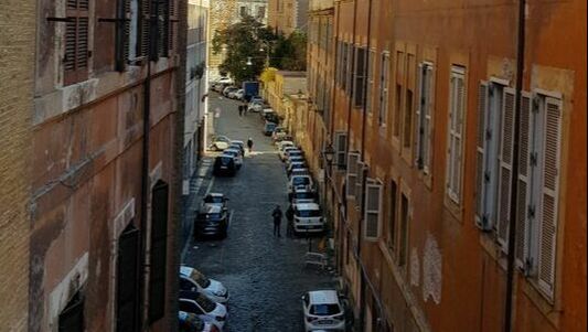 walking in Rome